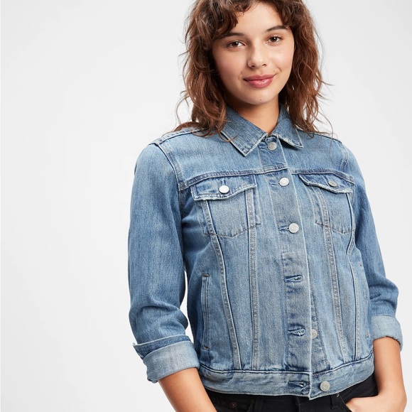 NWT GAP Icon Denim Jacket With Washwell Color: Medium Wash SIZE XL - Picture 2 of 6